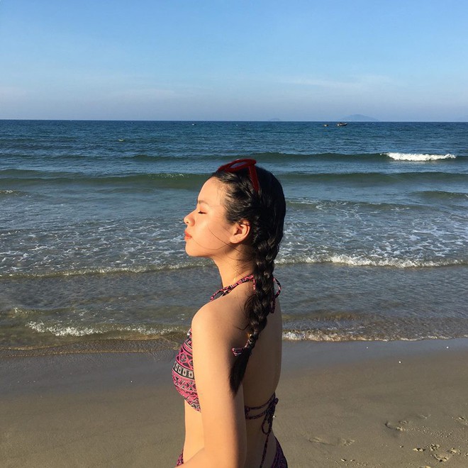 Mới ng&agrave;y n&agrave;o b&eacute; mũm mĩm, con g&aacute;i &uacute;t của nghệ sĩ Chiều Xu&acirc;n giờ đ&atilde; lớn phổng, tự tin diện bikini h&uacute;t mắt - Ảnh 9.