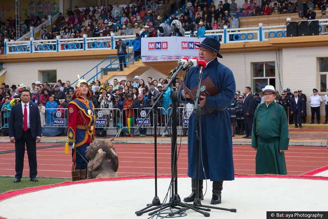 Chùm ảnh tuyệt đẹp về lễ hội Naadam đầy màu sắc của người dân Mông Cổ - Ảnh 14.