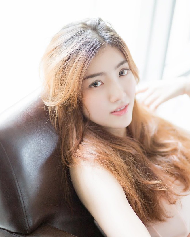 Nhanh ch&oacute;ng lấy lại vẻ su&ocirc;n mượt cho m&aacute;i t&oacute;c sau chuyến đi biển, đi bơi chỉ bằng dầu xả - Ảnh 4.