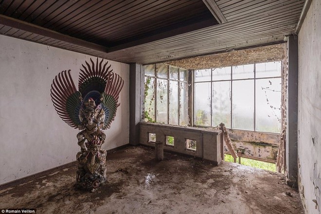 Khách sạn bỏ hoang bí ẩn trên đảo Bali: Hoàn hảo từ kiến trúc đến vị thế nhưng không bao giờ mở cửa - Ảnh 10.