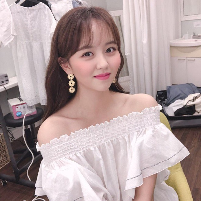 Sao nhí Mặt trăng ôm mặt trời một thời Kim So Hyun ngày càng xinh, nhưng ai ngờ lại đẹp đến mức này! - Ảnh 6.