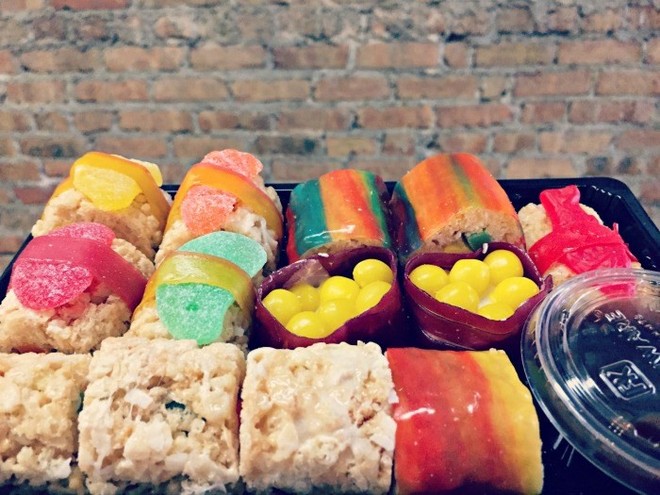 Nếu không ăn được thịt sống, vẫn còn món sushi ngọt ngào và béo ngậy này để bạn thưởng thức - Ảnh 3.