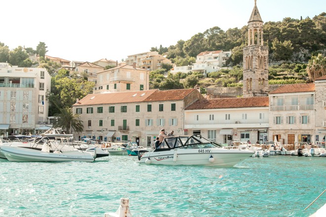 Nhờ có World Cup chúng ta mới biết đến một Croatia nên thơ và hùng vĩ không thua bất kì thiên đường nào - Ảnh 2.