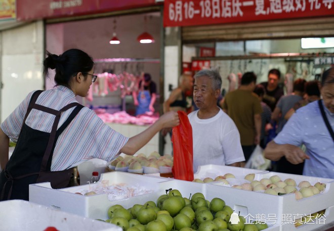 Vừa ôn thi đại học vừa bán trái cây ở chợ, cô bạn này kiếm hơn 100 triệu mỗi tháng khiến bao người ghen tỵ - Ảnh 5.