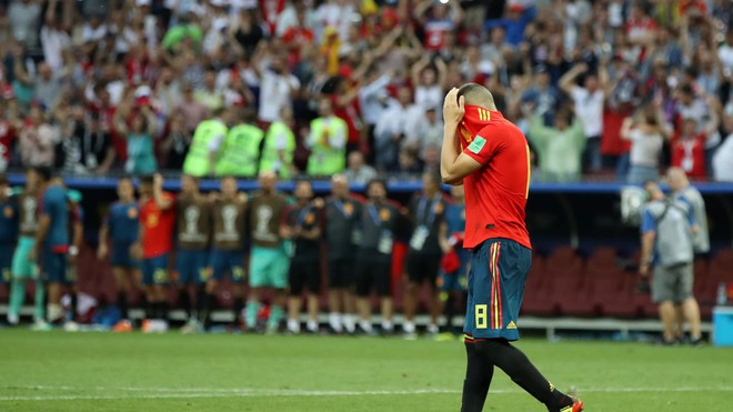 Dàn sao Tây Ban Nha sụp đổ, bật khóc tức tưởi sau khi chia tay World Cup 2018 - Ảnh 8.