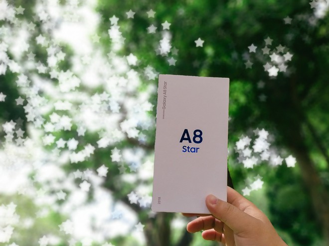 Galaxy A8 Star, lựa chọn Đủ dành cho phái nữ - Ảnh 1.