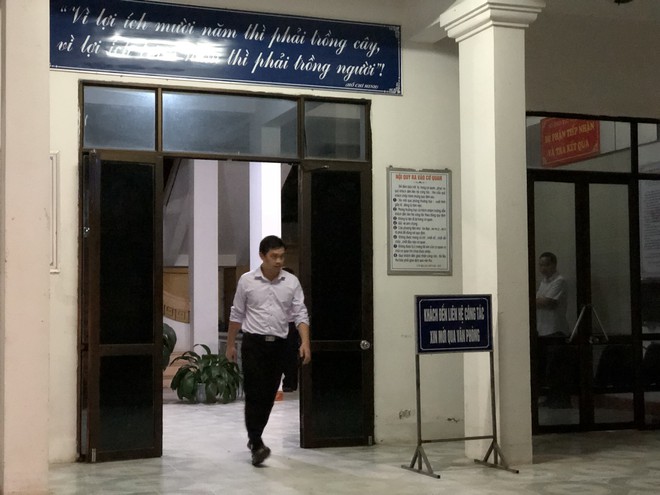 Điểm thi bất thường ở Lạng Sơn: Tổ công tác Bộ GD&ĐT họp 14 tiếng - Ảnh 4.