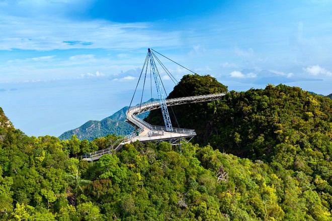 Bên cạnh cầu Vàng Đà Nẵng, còn có 5 cây cầu khác khiến cả thế giới thích thú vì thiết kế độc đáo, ấn tượng - Ảnh 16.