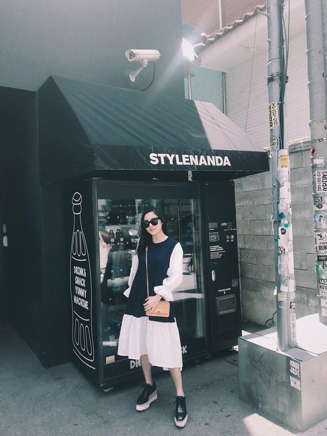 Trang phục dự sự kiện có thể mất điểm, nhưng street style của Văn Mai Hương lại rất trẻ trung và thu hút - Ảnh 5.