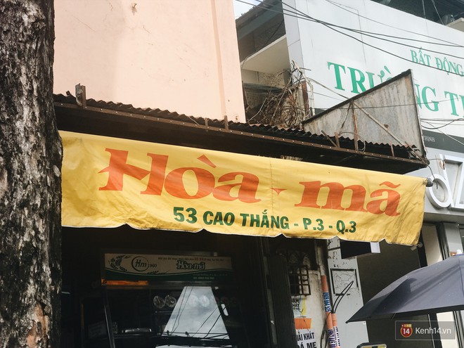 Tìm về hương vị ẩm thực truyền thống Sài Gòn ở tiệm bánh mì chảo 60 năm tuổi - Ảnh 2.