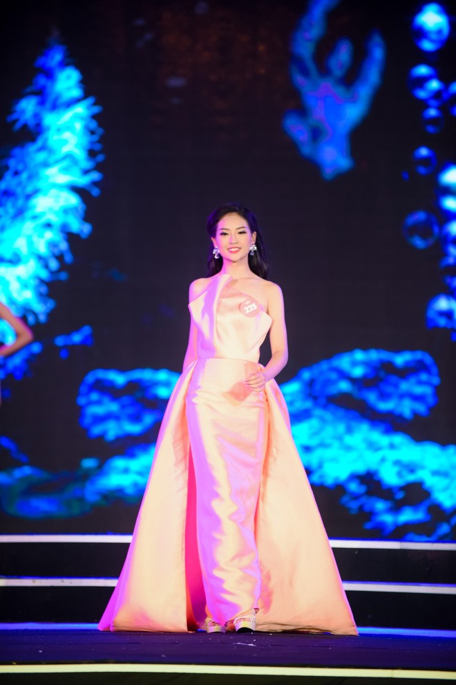 Chân dung nữ sinh 2000 bị loại gây tiếc nuối nhất sau đêm Chung khảo phía Bắc Hoa hậu Việt Nam 2018 - Ảnh 2.