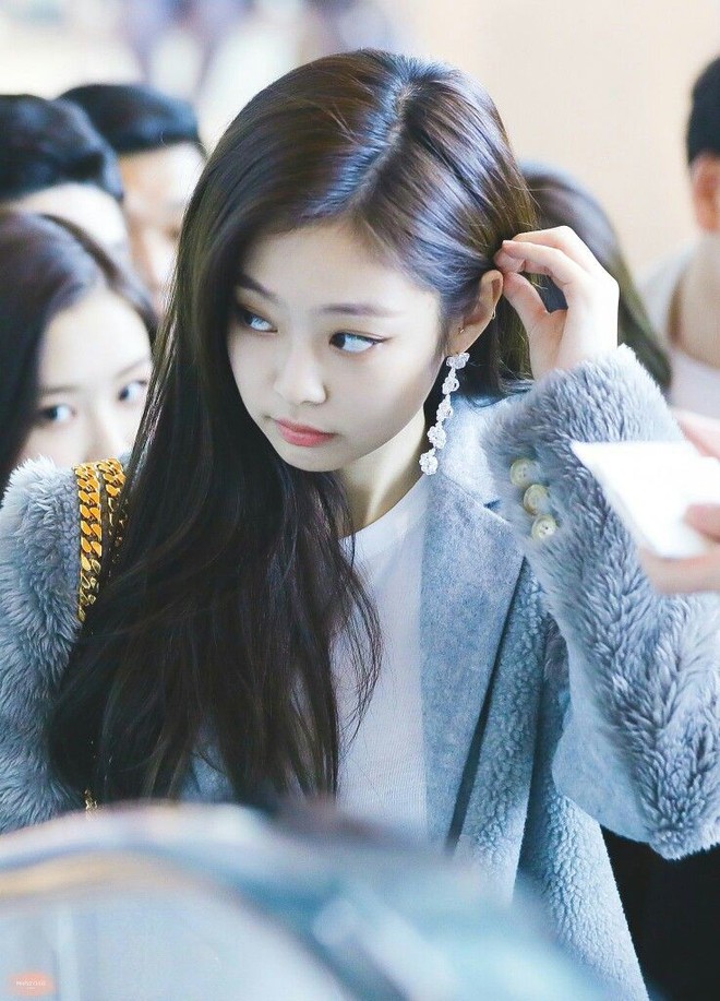 Mang tiếng được thiên vị nhưng có 1 điều mà Jennie (Black Pink) lại chẳng bằng các thành viên khác trong nhóm - Ảnh 1.