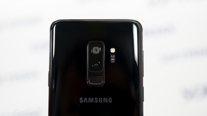Samsung sẽ bắt đầu loại bỏ cảm biến v&acirc;n tay, giống như ai đ&oacute;? - Ảnh 1.