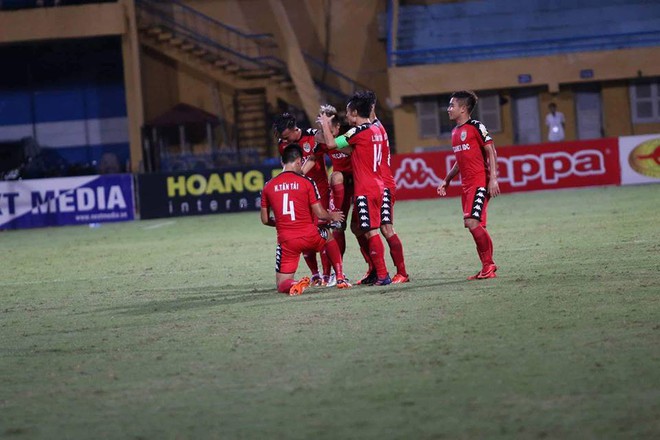 Hà Nội FC bị B.Bình Dương cầm hòa trong ngày tân binh Olympic Việt Nam ghi bàn - Ảnh 4.