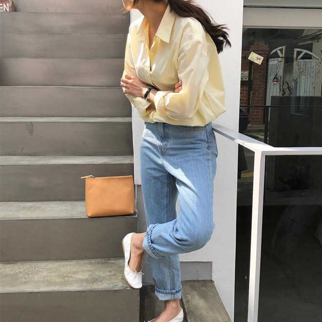Những ng&agrave;y n&oacute;ng bức đ&atilde; quay lại v&agrave; đ&acirc;y l&agrave; 5 m&oacute;n đồ c&aacute;c n&agrave;ng kh&ocirc;ng n&ecirc;n diện để lu&ocirc;n được thoải m&aacute;i khi đi l&agrave;m - Ảnh 7.