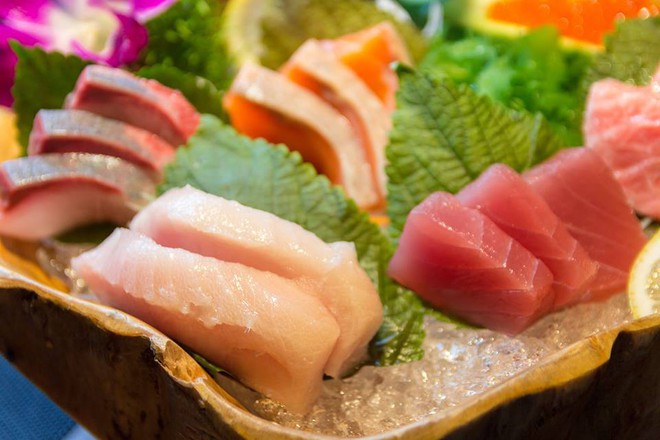 Đây là loạt quán sushi bình dân ở Hà Nội cho những ngày thèm ăn nhưng ví tiền lại chẳng mấy rủng rỉnh - Ảnh 9.