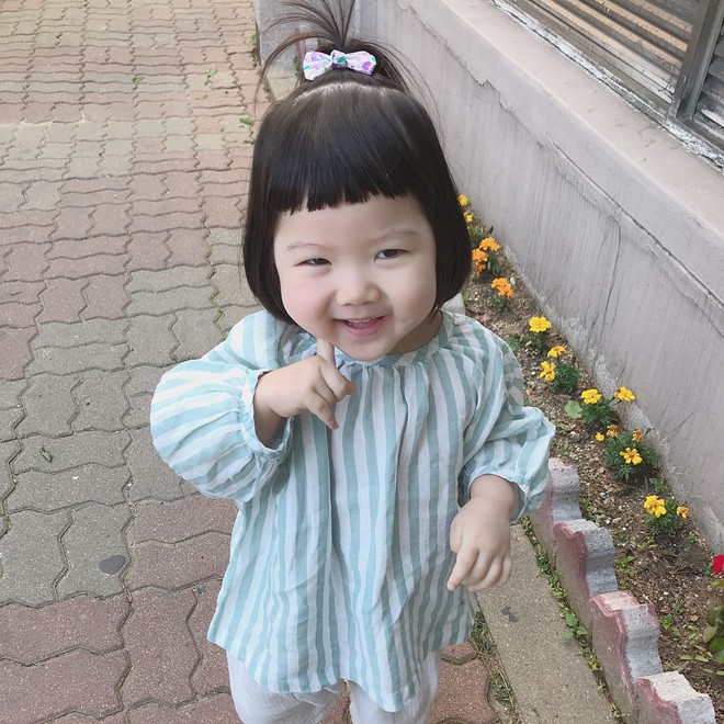 C&ocirc; b&eacute; m&aacute; b&aacute;nh bao ph&uacute;ng ph&iacute;nh, hễ cứ chu m&ocirc;i l&agrave; đ&aacute;ng y&ecirc;u hết phần thi&ecirc;n hạ - Ảnh 3.