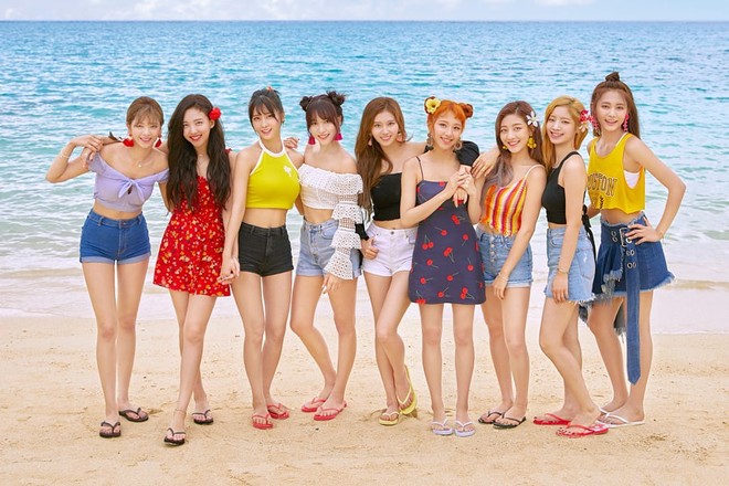 Chật vật m&atilde;i mới cướp được No.1 của Black Pink, TWICE dự kiến sẽ mất ng&ocirc;i vương v&agrave;o tay th&aacute;nh Nilo 2.0 - Ảnh 1.
