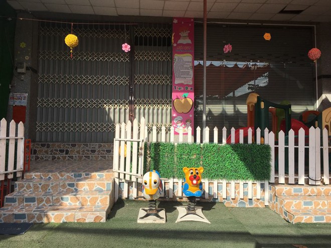 TP.HCM: B&eacute; g&aacute;i 5 tuổi nghi bị bảo mẫu t&aacute;t li&ecirc;n tục đến sưng mặt, dọa lấy k&eacute;o cắt lưỡi nếu n&oacute;i cho gia đ&igrave;nh biết - Ảnh 5.