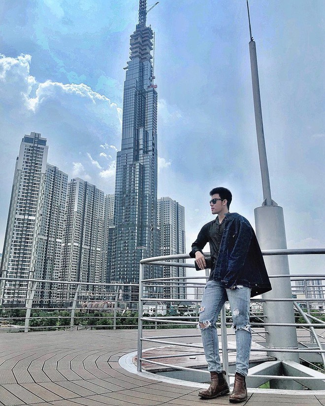 Một ng&agrave;y sau khi Landmark 81 khai trương TTTM, giới trẻ S&agrave;i G&ograve;n đ&atilde; ầm ầm khoe ảnh sống ảo - Ảnh 18.