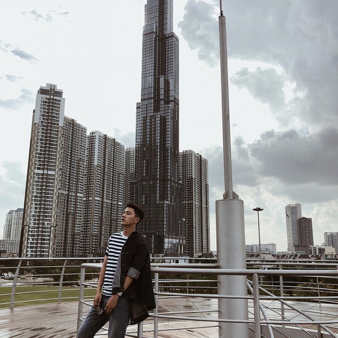 Một ng&agrave;y sau khi Landmark 81 khai trương TTTM, giới trẻ S&agrave;i G&ograve;n đ&atilde; ầm ầm khoe ảnh sống ảo - Ảnh 17.
