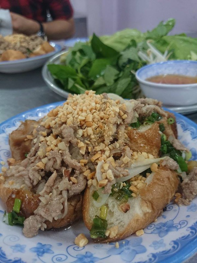 Quá nhiều kiểu bánh mì độc đáo tại Sài Gòn, nhất là kiểu số 2 - Ảnh 5.