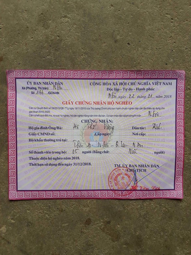 Nghệ An: Cha gi&agrave; ung thư vẫn phải vay tr&acirc;u h&agrave;ng x&oacute;m b&aacute;n lấy tiền chạy thận cho con trai suốt 12 năm - Ảnh 4.