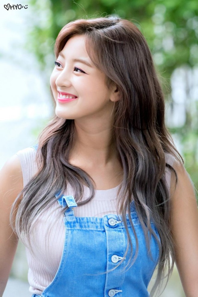Chuyện chẳng ai ngờ: Th&agrave;nh vi&ecirc;n từng k&eacute;m sắc nhất TWICE nay lại đẹp v&agrave; sexy như T&acirc;y, vượt mặt mỹ nh&acirc;n c&ugrave;ng nh&oacute;m - Ảnh 6.