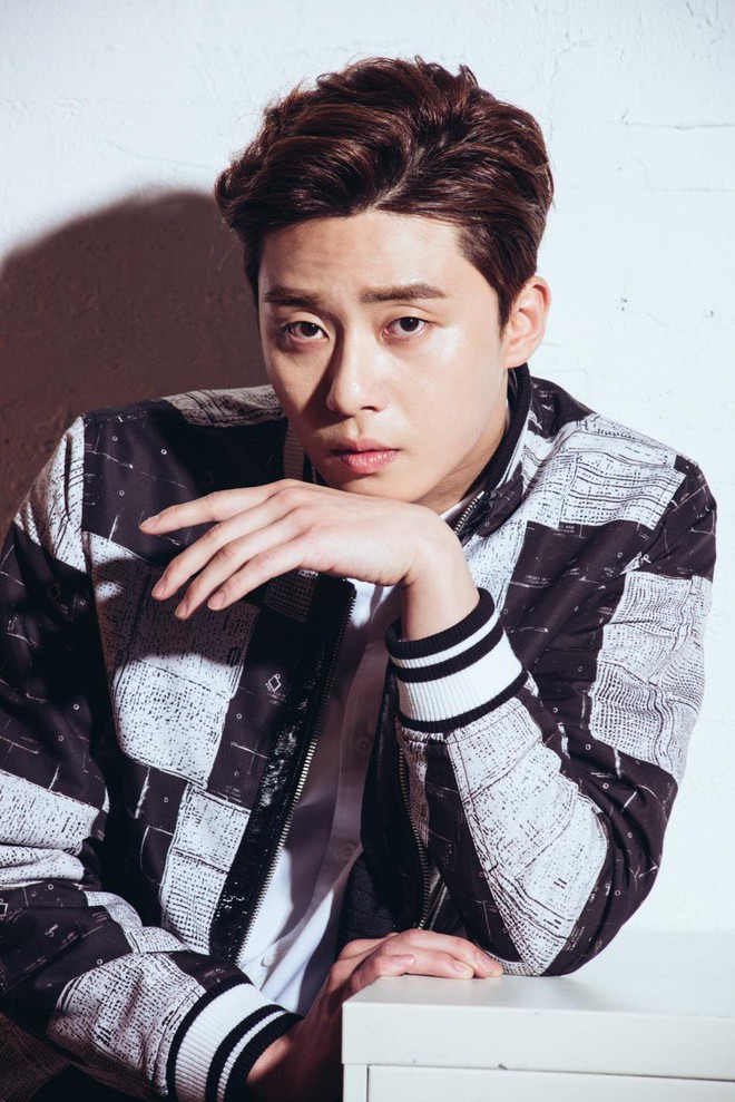 Park Seo Joon vượt mặt dàn tài tử vươn lên hạng 1, chỉ có 2 mỹ nam Kpop lọt top sao nam hot nhất hiện nay - Ảnh 1.