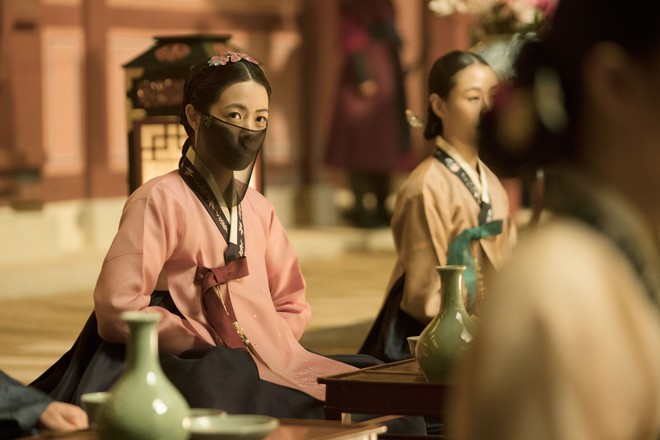 Phim mới của Lee Seung Gi: Khi con rể quốc dân cũng flop dập mặt vì quá thiếu muối - Ảnh 2.