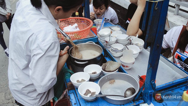 Hàng phá lấu cốt dừa hiếm có ở Sài Gòn: béo ngọt tự nhiên mà không hề dùng chất tạo màu - Ảnh 5.