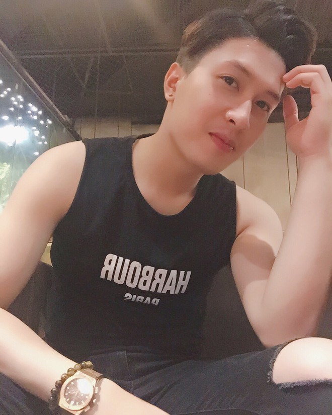 Ảnh đời thường đ&aacute;ng y&ecirc;u của hot boy Bộ Ngoại Giao tham gia Đại chiến k&eacute;n rể - Ảnh 7.