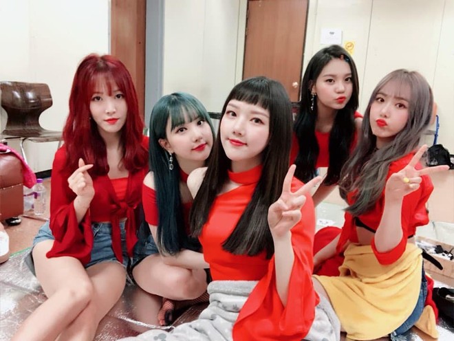 G-Friend đổ bộ đường đua Kpop h&egrave; 2018, đối đầu trực diện MAMAMOO v&agrave; Seungri  - Ảnh 3.