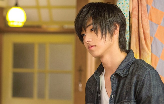 Có hot boy mặt đơ Yamazaki Kento, Good Doctor bản Nhật liệu có thành công như bản Hàn, Mỹ? - Ảnh 6.