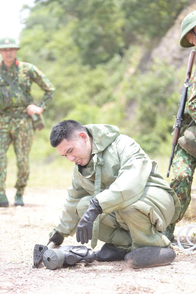 Mr. Cần Trô Xuân Nghị, Juun Đăng Dũng, Đại Nhân vất vả khi tham gia mùa 6 Sao nhập ngũ - Ảnh 9.