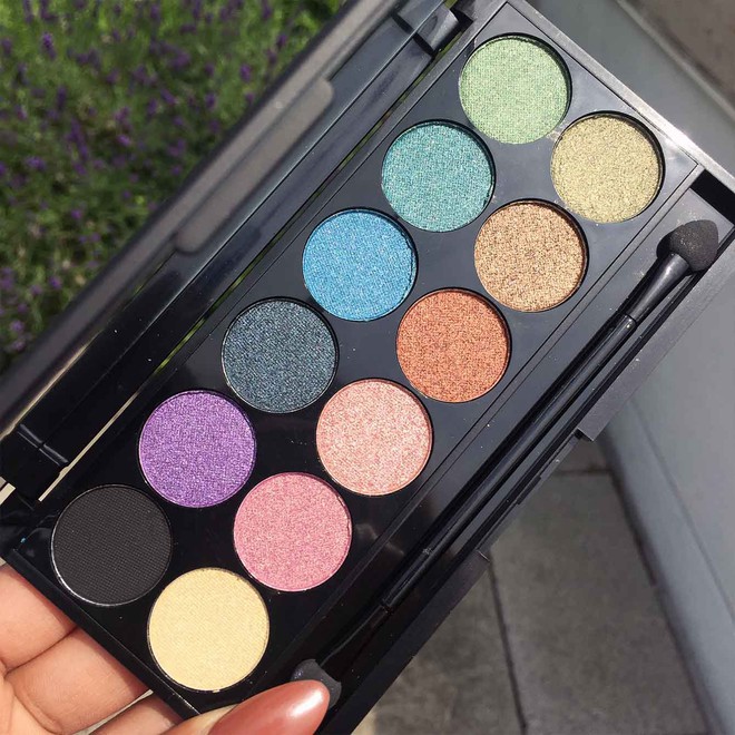 Theo chuy&ecirc;n gia makeup của Gigi Hadid, bạn kh&ocirc;ng n&ecirc;n l&atilde;ng ph&iacute; nhiều tiền v&agrave;o sản phẩm n&agrave;y - Ảnh 5.