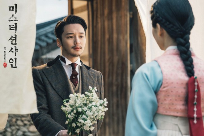 Mr. Sunshine - bom tấn 800 tỉ sẽ l&agrave; phim H&agrave;n hot nhất 2018 - Ảnh 9.