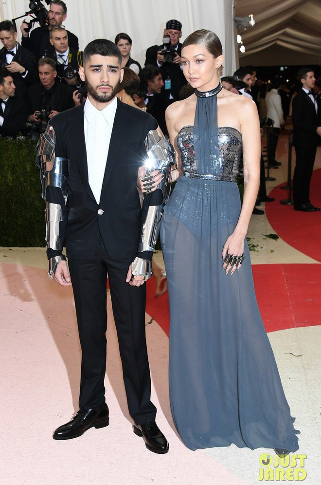 Gigi Hadid bức x&uacute;c đ&aacute;p trả khi bị tố hẹn h&ograve; với Zayn chỉ để được nổi tiếng - Ảnh 1.