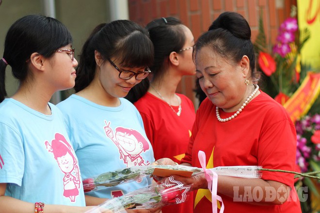 Phó hiệu trưởng Lương Thế Vinh: Chúng tôi không có trách nhiệm trả lại tiền và sẽ không trả lại bất cứ khoản nào! - Ảnh 1.