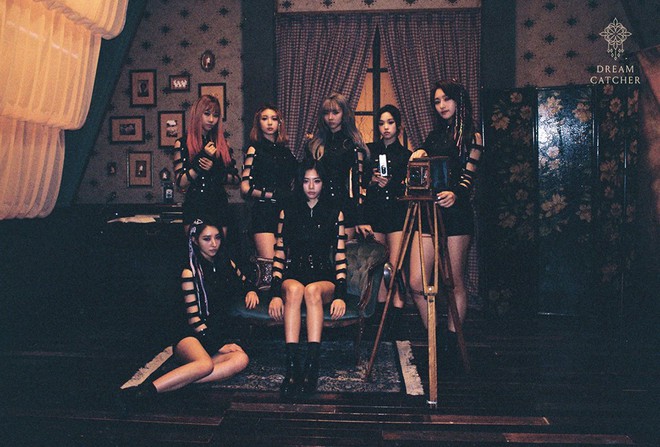 Girlgroup chẳng được idol nam hẹn h&ograve; v&igrave; kh&ocirc;ng theo concept b&aacute;nh b&egrave;o - Ảnh 1.