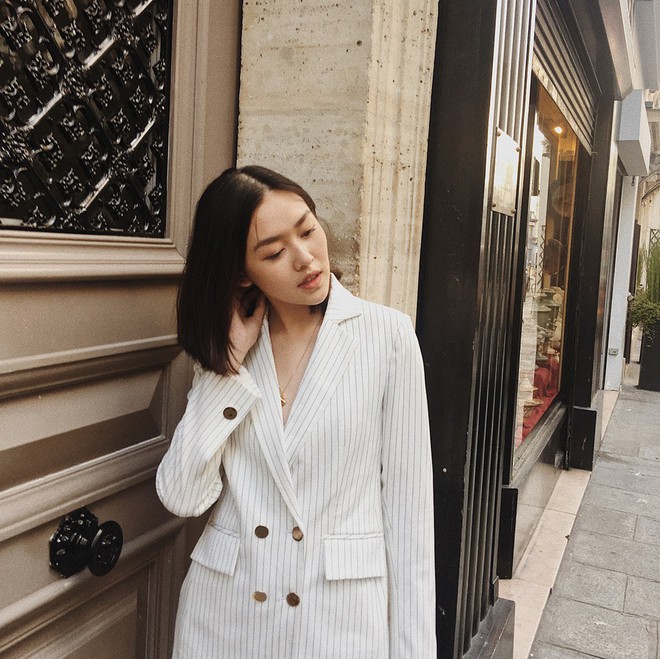 Sau k&igrave; thi THPT, hotgirl trường Phan Đ&igrave;nh Ph&ugrave;ng khoe ảnh đi chơi ch&acirc;u &Acirc;u cực đẹp - Ảnh 1.