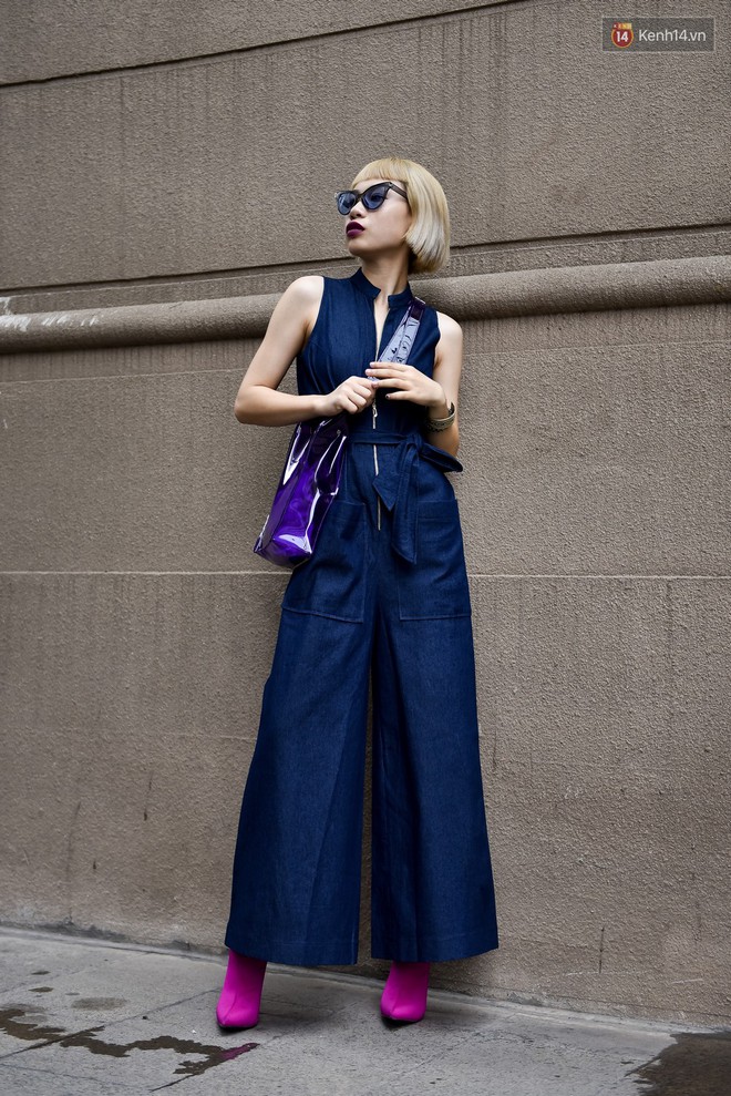 Street style 2 miền: miền Nam vẫn bị &aacute;m ảnh với waist bag, miền Bắc điểm danh đủ phong c&aacute;ch đặc sắc - Ảnh 15.