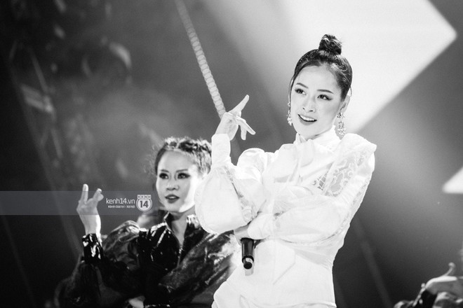 Ch&ugrave;m ảnh đẹp nhất trong show H&agrave;n-Việt: WINNER, Jung Hae In, Noo Phước Thịnh c&ugrave;ng d&agrave;n nghệ sĩ Việt để lại chuỗi cảm x&uacute;c vỡ &ograve;a - Ảnh 14.