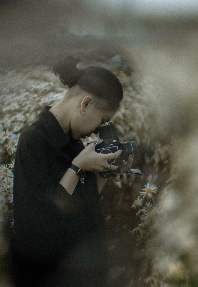 Gặp gỡ cô bạn thủ khoa xinh đẹp và cực kỳ cá tính của Đại học Sân khấu-Điện ảnh Hà Nội - Ảnh 5.