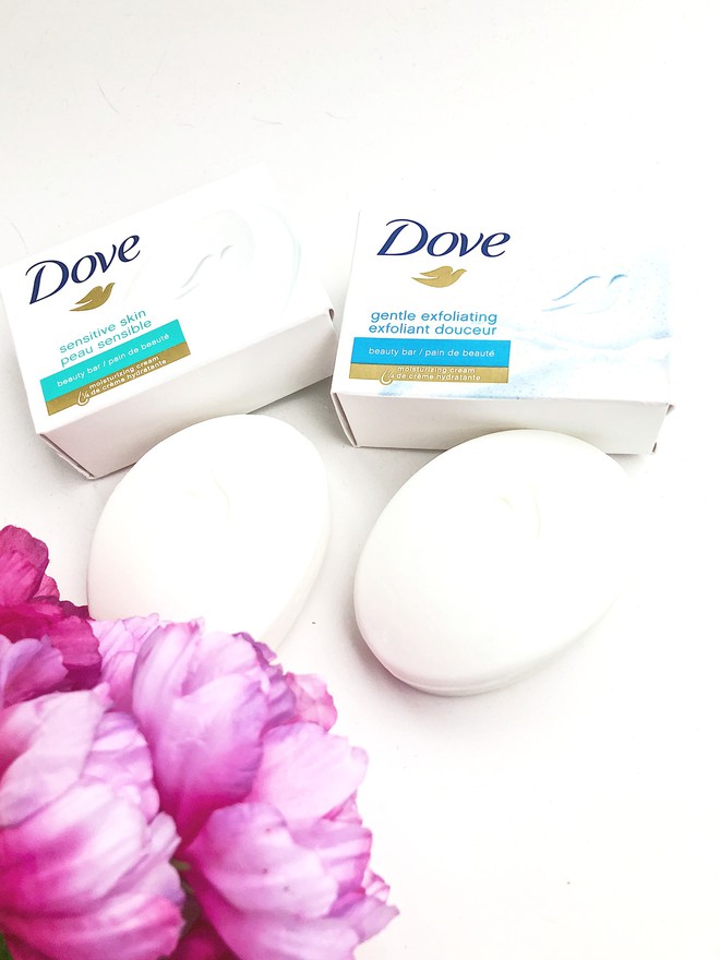 6 dấu hiệu cho thấy l&agrave;n da của bạn đang dần l&atilde;o h&oacute;a v&agrave; giải ph&aacute;p cụ thể từ c&aacute;c b&aacute;c sĩ da liễu - Ảnh 10.