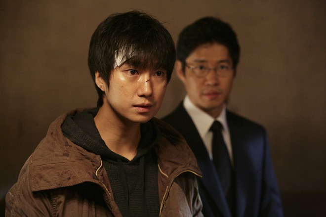6 nhân vật phim Hàn giống nguyên tác truyện tranh đến đáng sợ - Ảnh 7.
