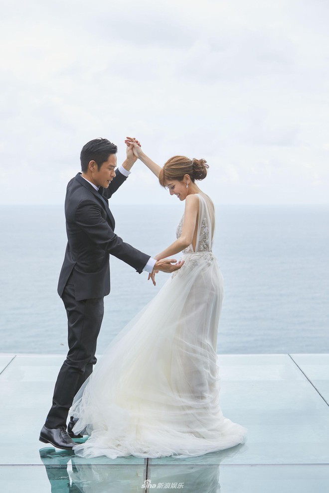 H&eacute; lộ kh&ocirc;ng gian cưới cực kỳ l&atilde;ng mạn ti&ecirc;u tốn h&agrave;ng chục tỷ đồng của cặp đ&ocirc;i Trịnh Gia Dĩnh - Trần Khải L&acirc;m - Ảnh 2.