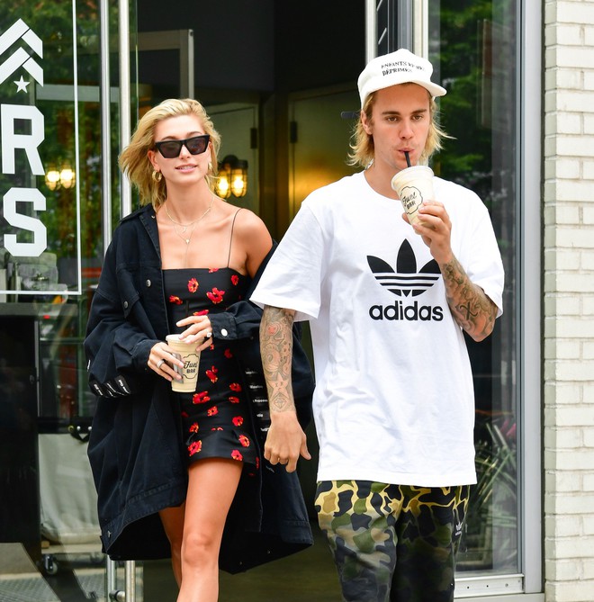 Hailey Baldwin vẫn ngày đêm lo lắng sẽ có lúc Selena Gomez lại cuỗm mất Justin Bieber? - Ảnh 1.