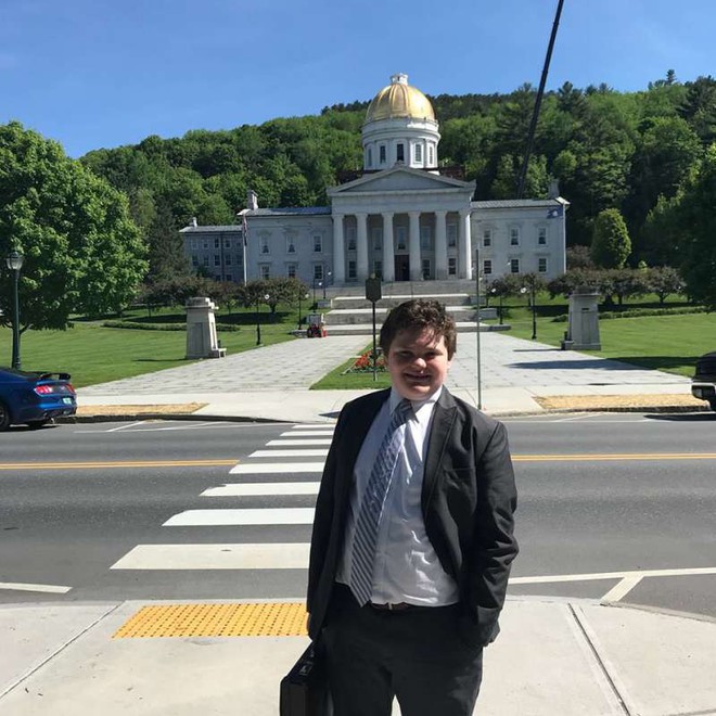 Học sinh 14 tuổi tuyên bố tranh cử thống đốc bang Vermont, Mỹ - Ảnh 1.