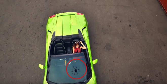 Sạn trong c&aacute;c MV Kpop: Hết nhảy sai vũ đạo đến phục trang biến h&oacute;a thần k&igrave; - Ảnh 33.